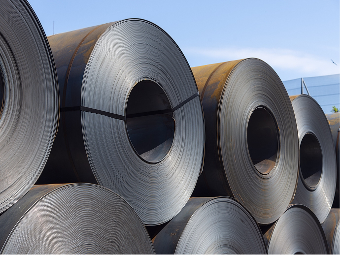 Bobinas de aço empilhadas