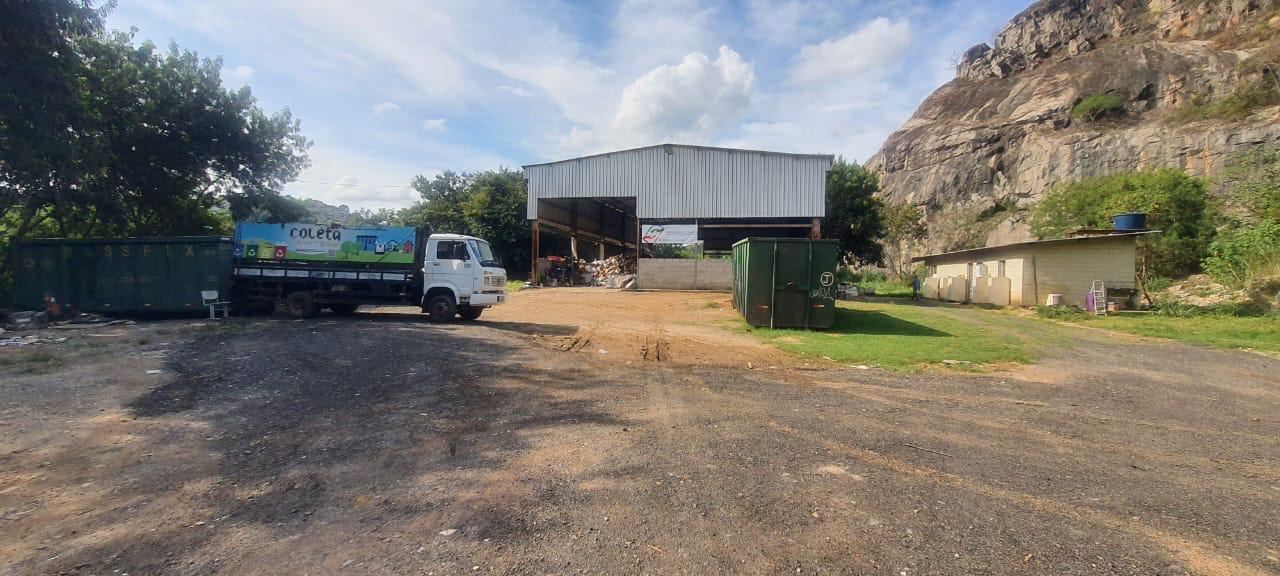 Parceria entre ArcelorMittal, Belgo Arames e Associação Mãos Amigas impulsiona reciclagem e gera renda em Sabará