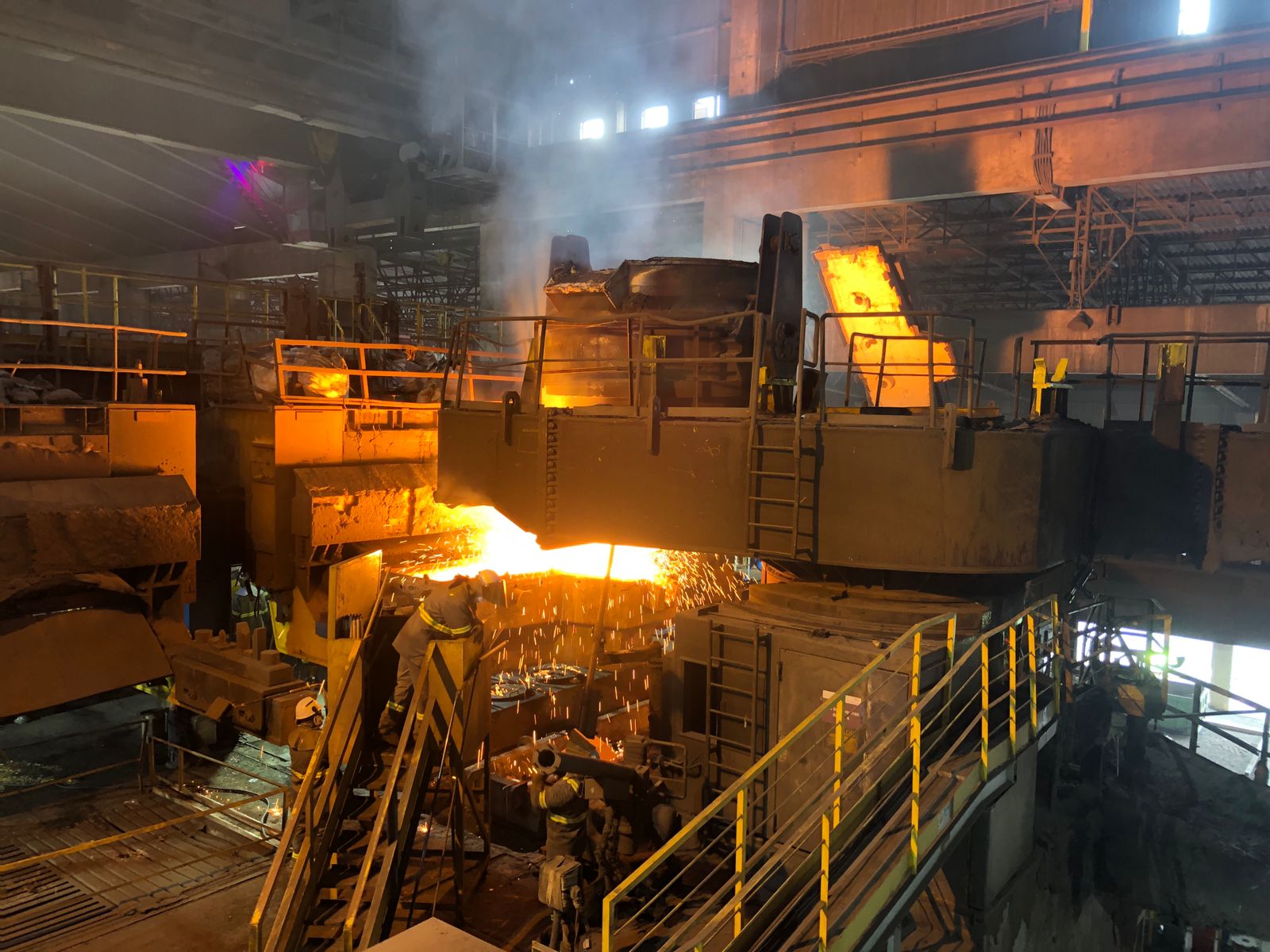 ArcelorMittal reinicia operação da aciaria em Barra Mansa (RJ)