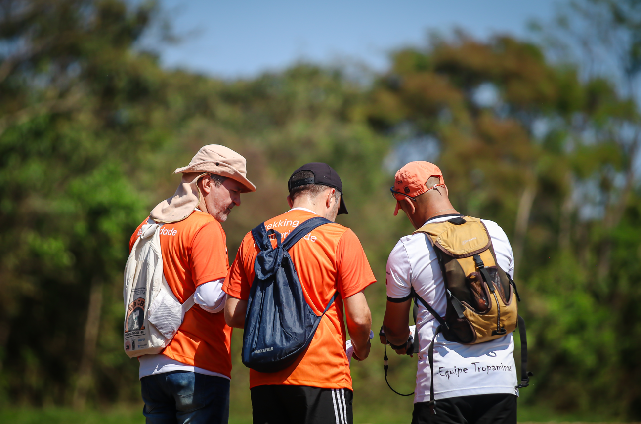 Trekking do Conhecimento reúne estudantes e comunidade em Itatiaiuçu